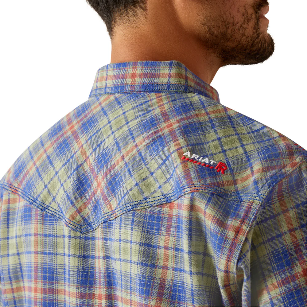 Fr Wilshire Retro Fit Work Shirt - 300-Oil Green | Ariat 10054456 - Image 2