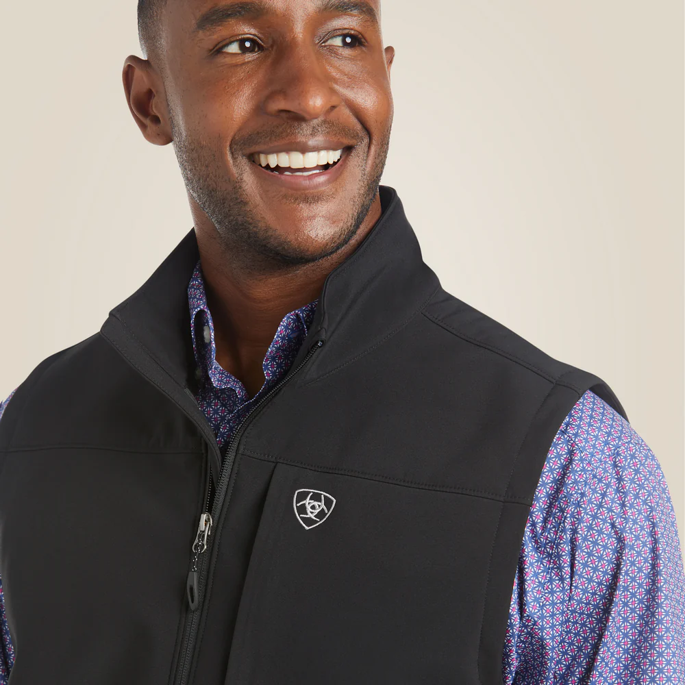 Vernon 2.0 Softshell Vest - 001-Black | Ariat 10023335 - Image 2